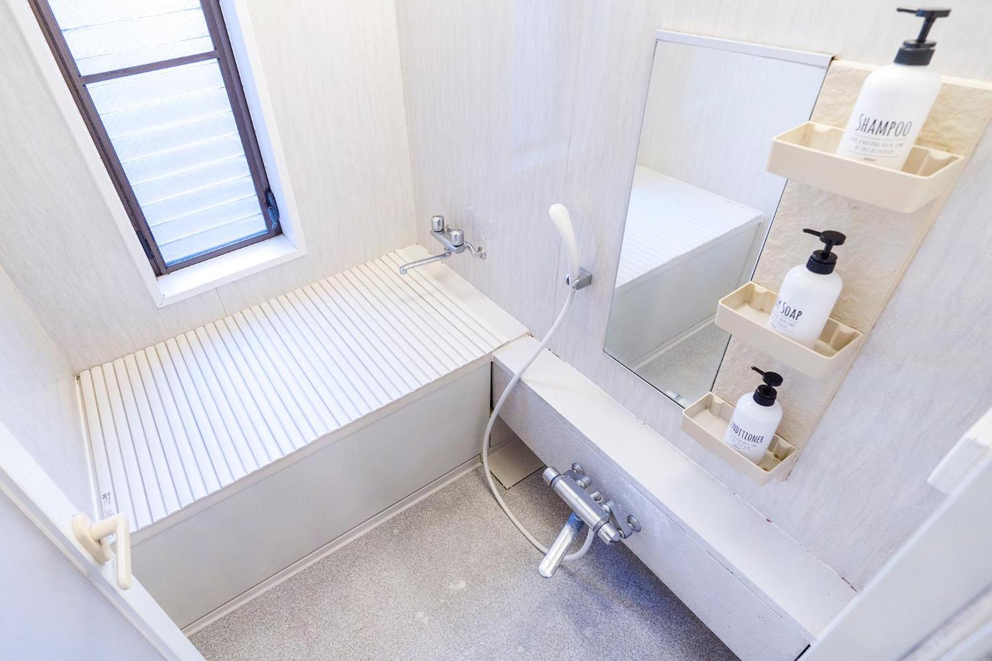 Charming Guesthouse In The Heart Of Okubo 丶steps To Metro And Convenient Travel! Eow4 Tokyo Bagian luar foto