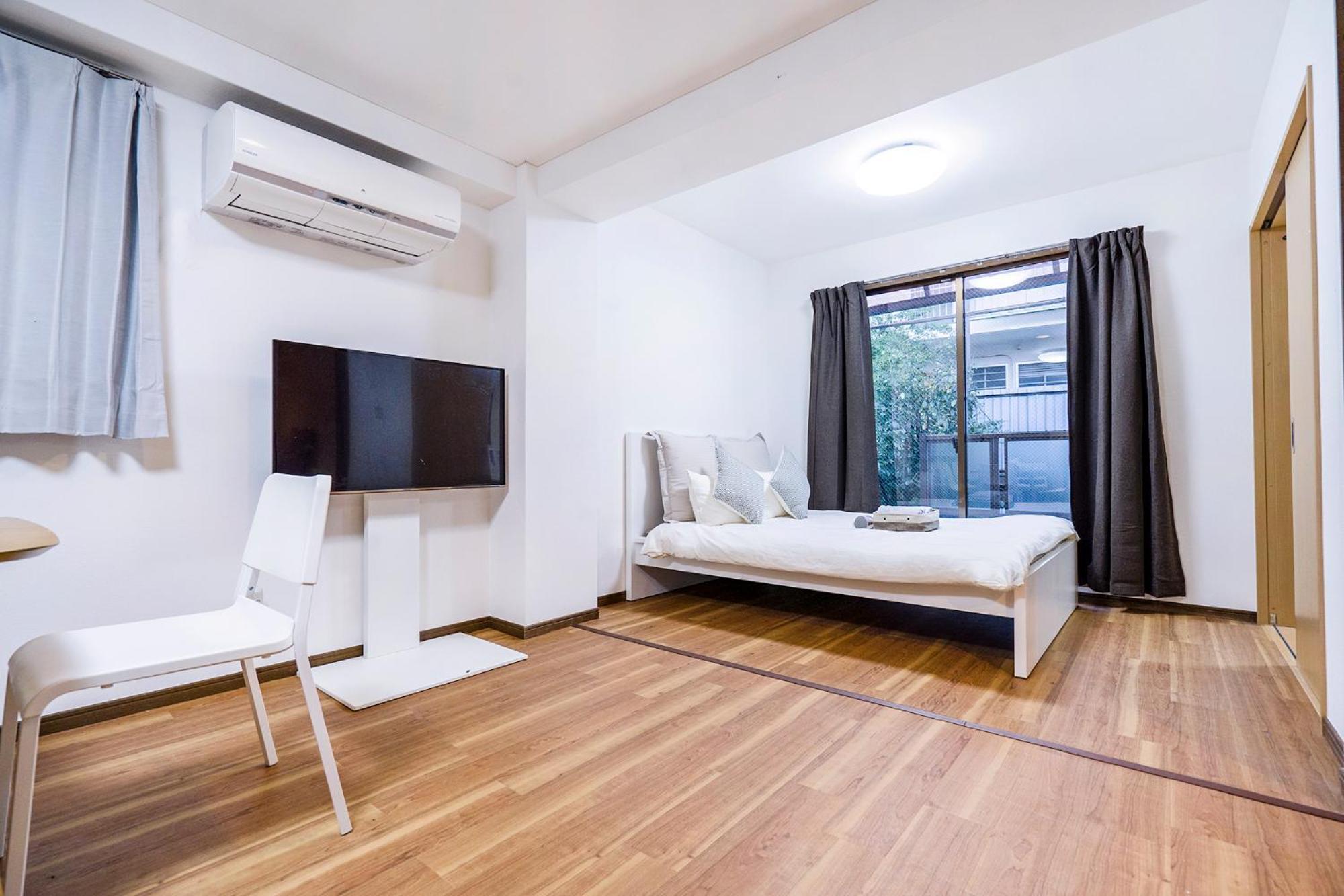 Charming Guesthouse In The Heart Of Okubo 丶steps To Metro And Convenient Travel! Eow4 Tokyo Bagian luar foto